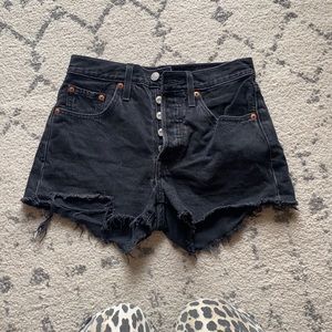 Levi’s 501 Denim Shorts in Black